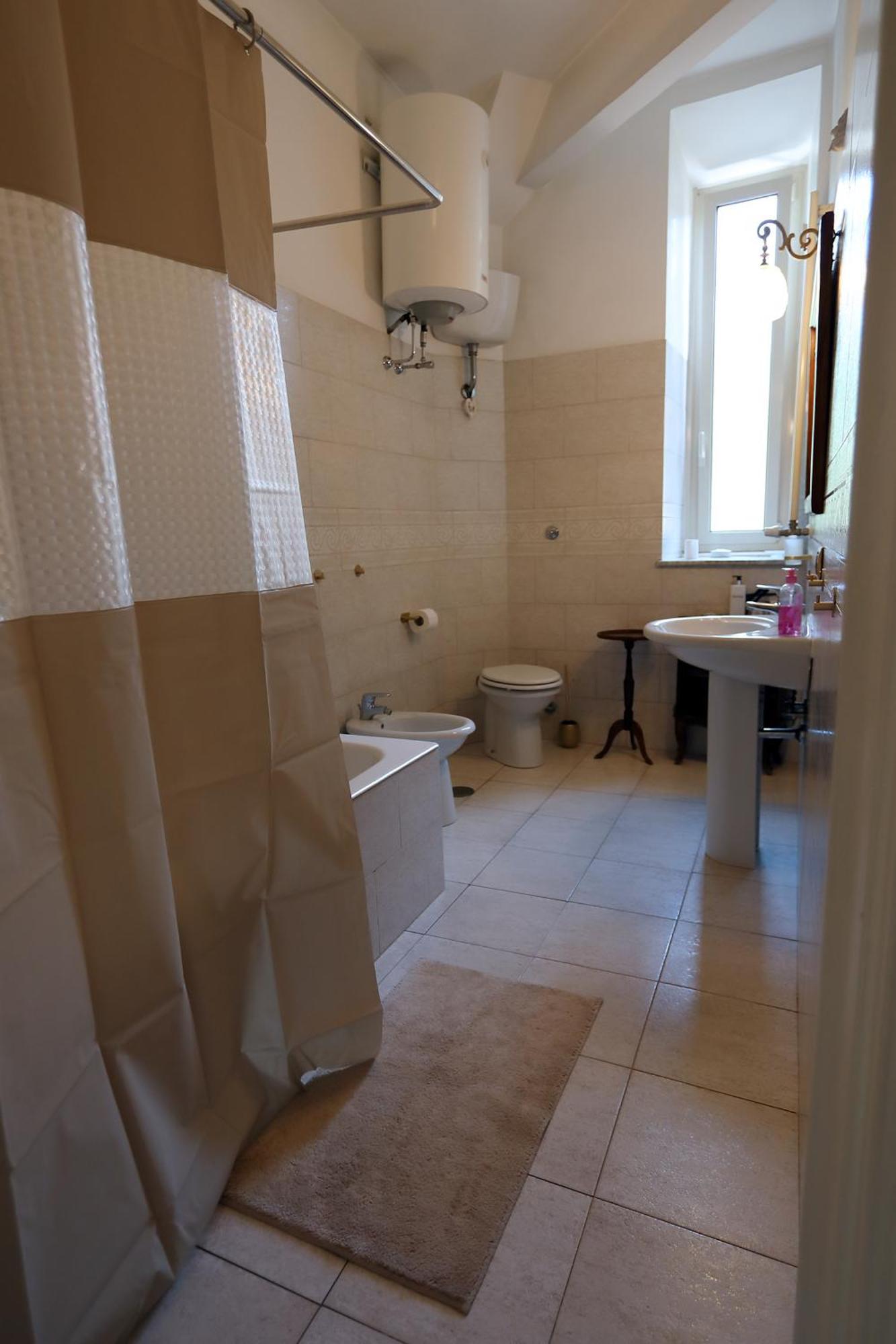 Domus Elisa Apartment Рим Екстериор снимка